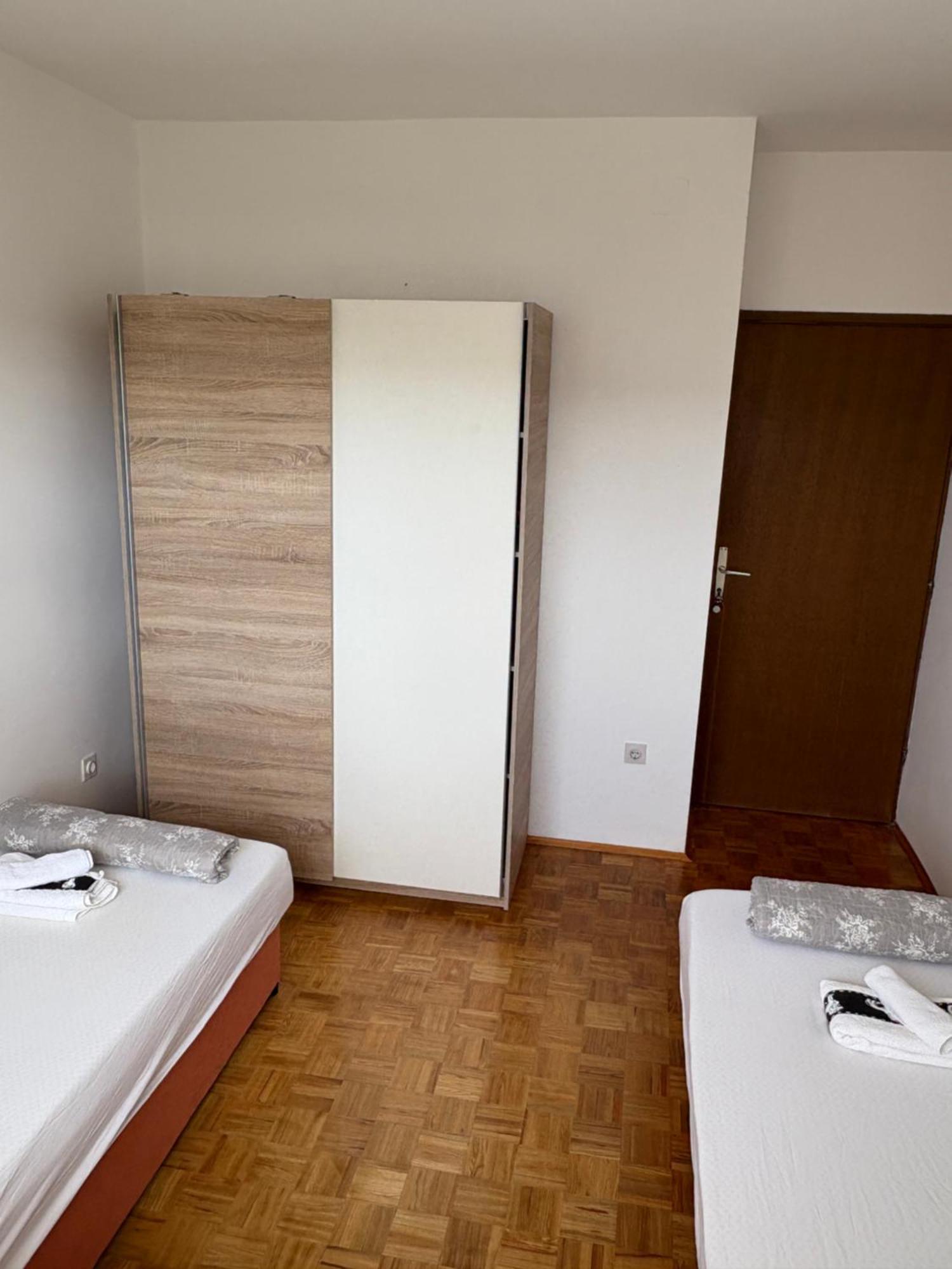 Apartman Danijela ヴォディツェ エクステリア 写真